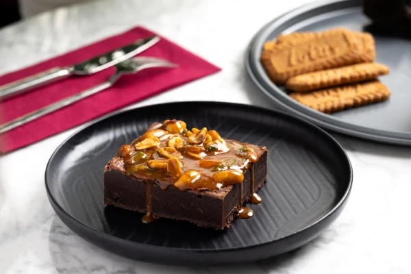 Yer Fıstıklı Brownie