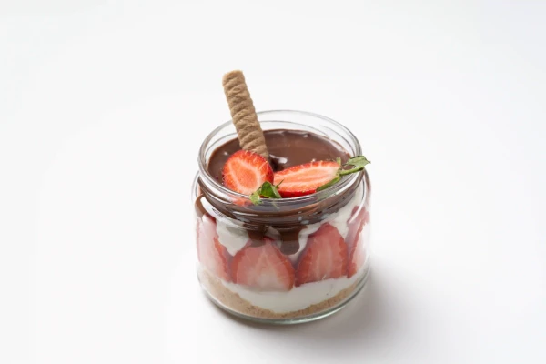 Çilekli Çikolatalı Magnolia